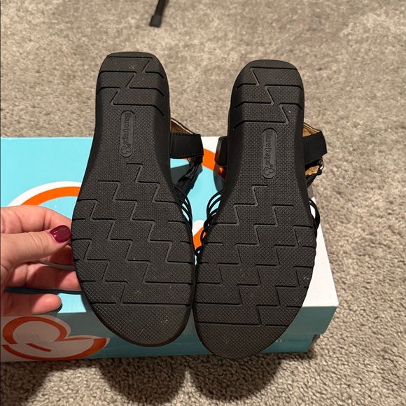 BareTraps Black Strappy Sandals - Picture 3 of 11